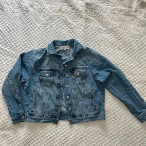 Madewell Boxy Cut Cropped Denim Jacket